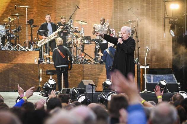 RECORD DATE NOT STATED Grönemeyer Fans in Bochum ** NUR FÜR REDAKTIONELLE ZWECKE ** EDITORIAL USE ONLY **<p>Herbert Grönemeyer spielt sein erstes Konzrt im Ruhrstadion in Bochum am Mittwoch, 12. Juni 2024. Bochum Copyright: SvenjaxHanusch *** Grönemeyer fans in Bochum FOR EDITORIAL PURPOSES ONLY EDITORIAL USE ONLY p Herbert Grönemeyer plays his first concert at the Ruhrstadion in Bochum on Wednesday, June 12, 2024 Bochum Copyright SvenjaxHanusch Copyright: SvenjaxHanusch doc7vudlr0m3uut6fwgauj ,EDITORIAL USE ONLY
