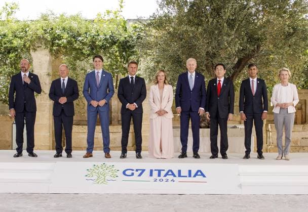 News Themen der Woche KW24 From left, EU Council President Charles Michel, German Federal Chancellor Olaf Scholz, Prime Minister of Canada Justin Trudeau, President of France Emmanuel Macron, Prime Minister of Italy Giorgia Meloni, US President Joe Biden, Prime Minister of Japan Fumio Kishida, UK Prime Minister Rishi Sunak, and EU Commission President Ursula von der Leyen during the G7 Summit hosted by Italyin Apulia region, in Savelletri, on Thursday on June 13, 2024. Leaders of the G7 wealthy nations gather in southern Italy this week against the backdrop of global and political turmoil, with boosting support for Ukraine top of the agenda.  ITA2024061309 OfficexofxItalianxPrimexMinister