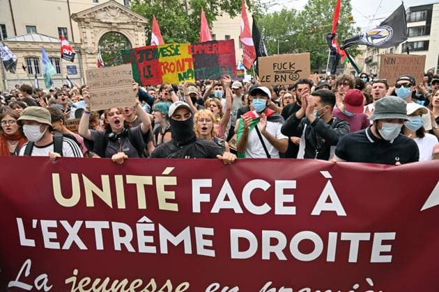 News Themen der Woche KW24 News Bilder des Tages MANIF DE LA GAUCHE POUR UN FRONT POPULAIRE CONTRE LEXTREME DROITE PHOTOPQR LE MIDI LIBRE JEAN MICHEL MART MONTPELLIER 14 06 2024 MONTPELLIER MANIF DE LA GAUCHE POUR UN FRONT POPULAIRE CONTRE LEXTREME DROITE ET LE RASSEMBLEMENT NATIONAL RN LE 14 06 2024 France, Montpellier June 14, 2024 demonstration against the far right MONTPELLIER HERAULT France  Copyright: xPHOTOPQR LExMIDIxLIBRE MAXPPPxJEAN-MICHELxMARTx 20240614MDL0217 20240614MDL0217