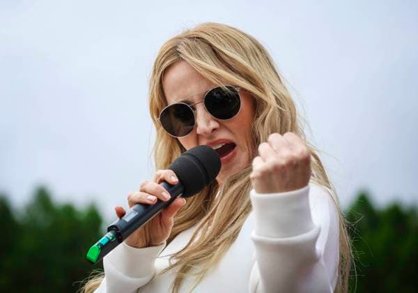13.06.2024, Bad Kleinkircheim, AUT, Unterwegs in Kärnten, Reportage, Wenn die Musi Spielt 2024, im Bild Melissa Naschenweng,