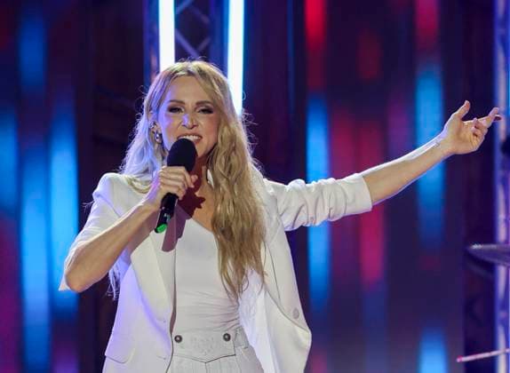 13.06.2024, Bad Kleinkircheim, AUT, Unterwegs in Kärnten, Reportage, Wenn die Musi Spielt 2024, im Bild Melissa Naschenweng,