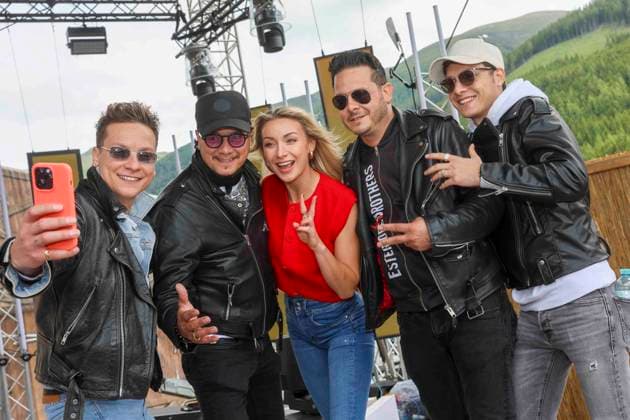 13.06.2024, Bad Kleinkircheim, AUT, Unterwegs in Kärnten, Reportage, Wenn die Musi Spielt 2024, im Bild ð‘¨ð‘µð‘µð‘¨-ð‘ªð‘¨ð‘¹ð‘°ð‘µð‘¨ ð‘¾ð’ð’äð’ ð’ ð’ ð’‰ð’‚ð’ ð’a, Voxxclub,