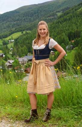13.06.2024, Bad Kleinkircheim, AUT, Unterwegs in Kärnten, Reportage, Wenn die Musi Spielt 2024, im Bild Stefanie Hertel,