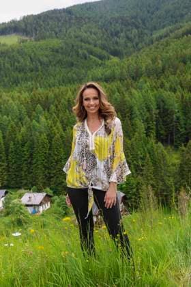 13.06.2024, Bad Kleinkircheim, AUT, Unterwegs in Kärnten, Reportage, Wenn die Musi Spielt 2024, im Bild Petra Frey,