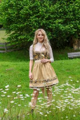 13.06.2024, Bad Kleinkircheim, AUT, Unterwegs in Kärnten, Reportage, Wenn die Musi Spielt 2024, im Bild Melissa Naschenweng,