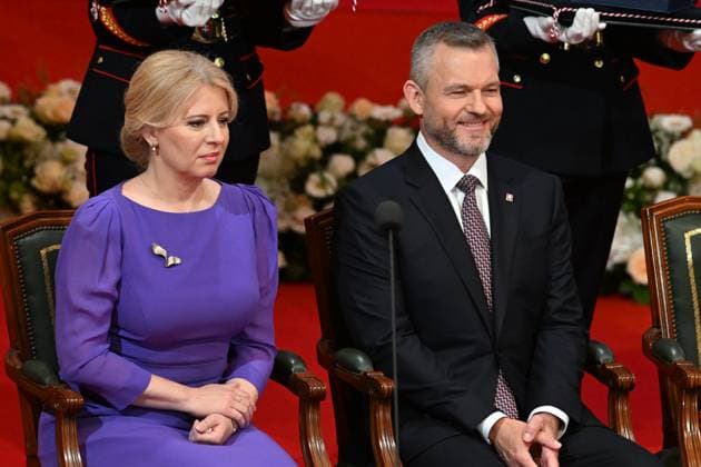 News Themen der Woche KW24 News Bilder des Tages New Slovak President Peter Pellegrini, right, and outgoing President Zuzana Caputova during inauguration of Peter Pellegrini, who won April elections and will replace Zuzana Caputova as head of state, in Bratislava, Slovakia, June 15, 2024. (CTKxPhoto VaclavxSalek) CTKPhotoP2024061502625  CTKPhotoP2024061502625
