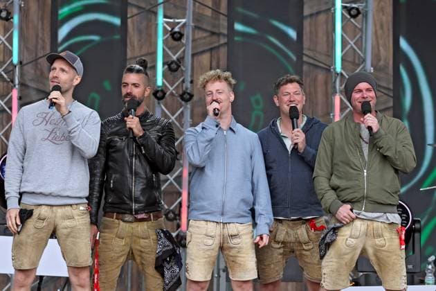 ORF Wenn die Musi spielt . Voxxclub während Proben zum Musik Open Air Wenn die Musi spielt am 14.06.2024 in Bad Kleinkirchheim. 20240615SBK0026