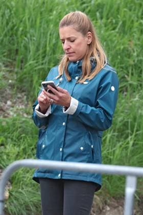 ORF Wenn die Musi spielt . Sängerin Stefanie Hertel während Proben zum Musik Open Air Wenn die Musi spielt am 14.06.2024 in Bad Kleinkirchheim. 20240615SBK0032