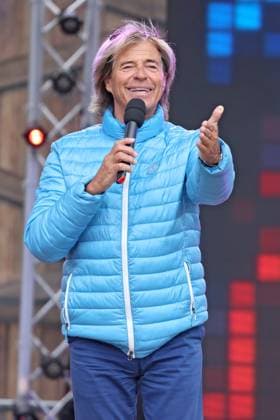 ORF Wenn die Musi spielt . Sänger Hansi Hinterseer während Proben zum Musik Open Air Wenn die Musi spielt am 14.06.2024 in Bad Kleinkirchheim. 20240615SBK0018