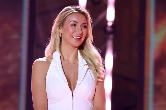 ORF Wenn die Musi spielt . Sängeirn Anna-Carina Woitschack während Proben zum Musik Open Air Wenn die Musi spielt am 14.06.2024 in Bad Kleinkirchheim. 20240615SBK0154