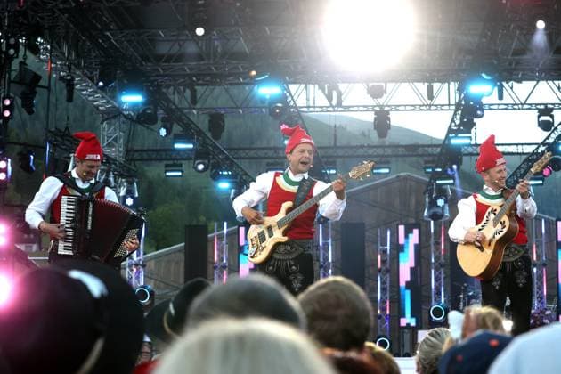 ORF Wenn die Musi spielt . Die Jungen Zillertaler während Proben zum Musik Open Air Wenn die Musi spielt am 14.06.2024 in Bad Kleinkirchheim. 20240615SBK0103