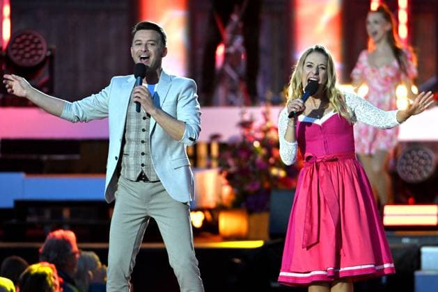 15.06.2024 - Bad Kleinkirchheim St. Oswald am Hoferriegel in Österreich (AUT) - Wenn die Musi spielt Open Air 2024 - Stefanie Hertel und Marco Ventre,