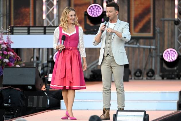 15.06.2024 - Bad Kleinkirchheim St. Oswald am Hoferriegel in Österreich (AUT) - Wenn die Musi spielt Open Air 2024 - Stefanie Hertel und Marco Ventre,