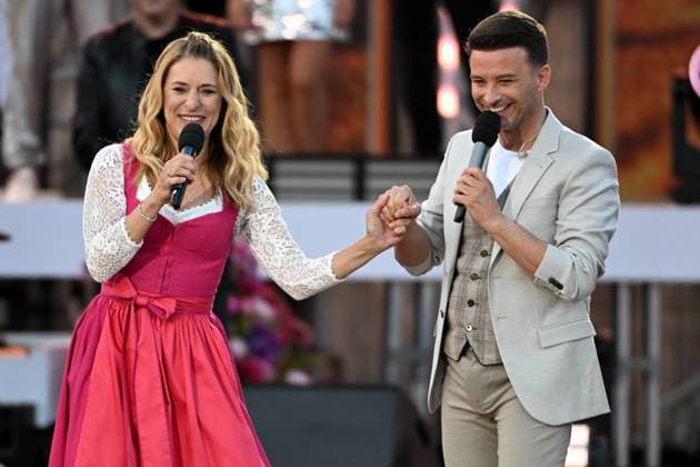 15.06.2024 - Bad Kleinkirchheim St. Oswald am Hoferriegel in Österreich (AUT) - Wenn die Musi spielt Open Air 2024 - Stefanie Hertel und Marco Ventre,