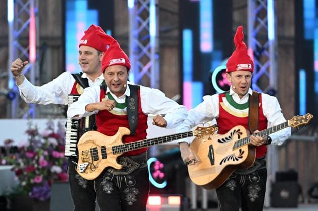 15.06.2024 - Bad Kleinkirchheim St. Oswald am Hoferriegel in Österreich (AUT) - Wenn die Musi spielt Open Air 2024 - Die jungen Zillertaler,