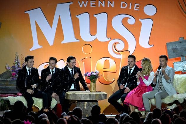 15.06.2024 - Bad Kleinkirchheim St. Oswald am Hoferriegel in Österreich (AUT) - Wenn die Musi spielt Open Air 2024 - Esteriore Brothers mit Stefanie Hertel und Marco Ventre,