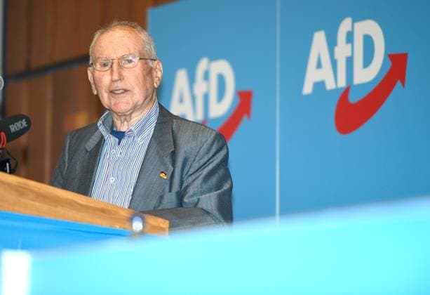 Der AfD Landesparteitag am Sonntag (16.06.2024) in Saarbrücken. Im Bild: Friedrich Josef Dörr (MdL). *** The AfD state party conference on Sunday 16 06 2024 in Saarbrücken In the picture Friedrich Josef Dörr MdL bub
