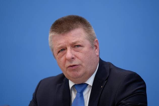Vorstellung des Verfassungsschutzberichts 2023, Thomas Haldenwang Pressekonferenz Vorstellung des Verfassungsschutzberichts 2023 mit Bundesministerin des Innern und für Heimat Nancy Faeser und Thomas Haldenwang, Präsident des Bundesamtes für Verfassungsschutz (BfV) in der BPK Berlin Berlin GER