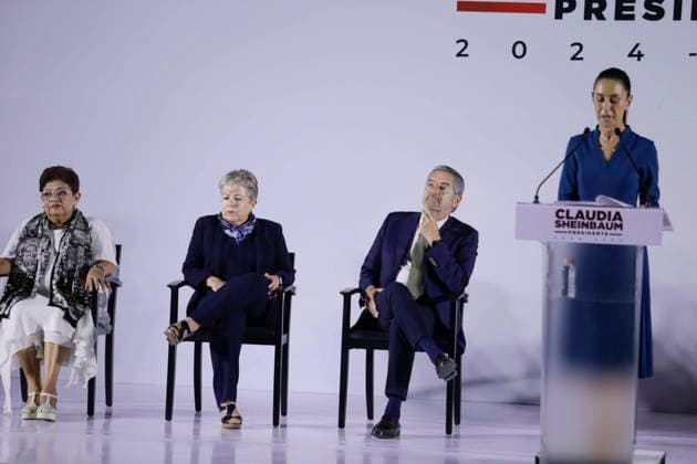 June 20, 2024, Mexico City, Mexico City, Mexico: Claudia Sheinbaum (Virtual President Elect) speaking during the announcement of the new presidential cabinet for this new administration, in the background are some members of the new cabinet. Mexico City Mexico - ZUMAs310 20240620_zip_s310_023 Copyright: xLuisxExSalgadox