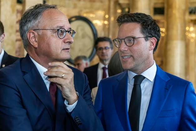 Andreas Stoch, MdL, SPD, Vorsitzender der Landtagsfraktion, Landesvorsitzender der SPD BW (links), Manuel Hagel, MdL, CDU, Vorsitzender der CDU-Fraktion. 19.06.2024: Stuttgart, Baden-Württemberg, Deutschland, Europa *** Andreas Stoch, MdL, SPD, Chairman of the State Parliamentary Group, State Chairman of the SPD BW left , Manuel Hagel, MdL, CDU, Chairman of the CDU Parliamentary Group 19 06 2024 Stuttgart, Baden Württemberg, Germany, Europe