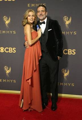 69th Annual Primetime Emmy Awards - Arrivals 17 September 2017 - Los Angeles, California - Hilarie Burton, Jeffrey Dean Morgan. 69th Annual Primetime Emmy Awards held at Microsoft Theater. Photo Credit: F. Sadou AdMedia Hollywood California United States EDITORIAL USE ONLY  Copyright: xx F.xSadou AdMediax admphotostwo407518
