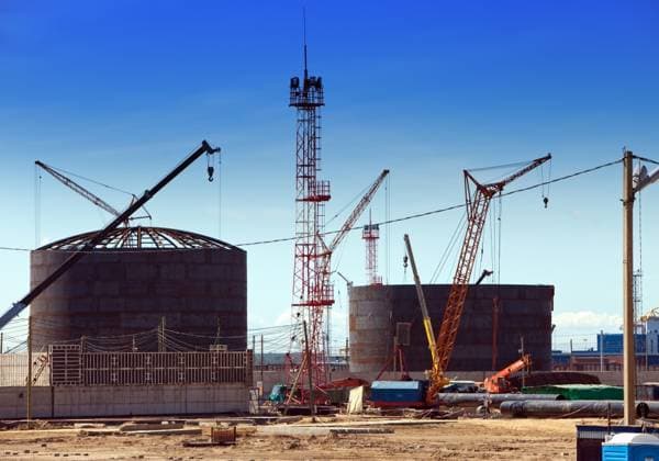 Work of new sea trading port of the Ust-Luga. Russia. ,model released, Symbolfoto; Arbeit des Neuen Meer handeltreibenden Hafen des der Ust Luga Russland ,model released, Symbolfoto ING_34903_00529 RECORD DATE NOT STATED