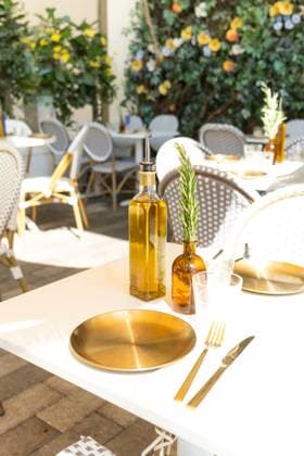 Outdoor Mediterranean Restaurant, Olive, Oil, Gold, Cutlery, Floral Boca Raton, Florida, United States R_VCAF240611-1455869-01