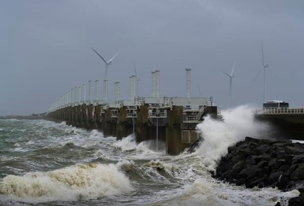 Creative Highlights World Storm hitting Oosterscheldekering dams barrier in Netherlands, MKJF00273