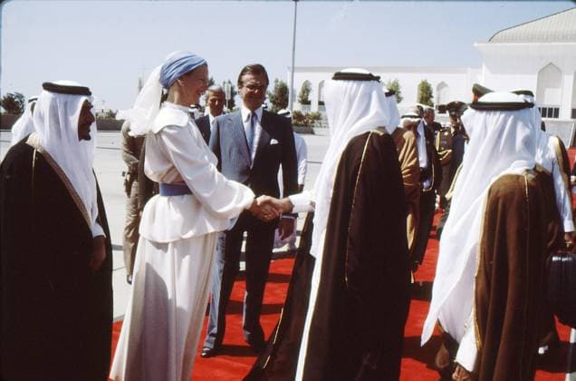 Archivbilder der Woche KW25 Jeddah -Riyadh - Saudi Arabia , 17-19 March 1984, (file historical images ) H.M.The Queen Margrethe II and Prince Henri(Henrik ) of Denamrk on royal state state visit to kingdom of Saudi Arabia . (Photo..Francis Dean Deanpictures)