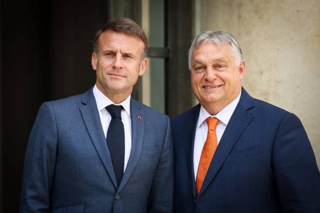 News Themen der Woche KW26 News Bilder des Tages LE PREMIER MINISTRE DE HONGRIE A LELYSEE Thomas Padilla MAXPPP Paris FRANCE 26 06 2024 Paris, FRANCE LE PRESIDENT DE LA REPUBLIQUE, EMMANUEL MACRON RECOIT LE PREMIER MINISTRE DE HONGRIE, VIKTOR ORBAN AU PALAIS DE LELYSEE French President, Emmanuel Macron receives Hungarys Prime Minister Viktor Orban at the Elysee Palace in Paris, on June 26, 2024 Paris FRANCE  Copyright: xMAXPPPxThomasxPadillax TPA240626013 TPA240626013