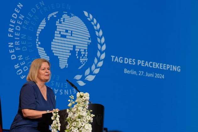 Tag des Peacekeeping 2024 Tag des Peacekeeping 2024, Ehrung von deutschem Personal in internationalen Friedenseinsätzen im AXICA Veranstaltungszentrum am Brandenburger Tor, Bundesministerin des Innern und für Heimat Nancy Faeser Berlin Berlin GER