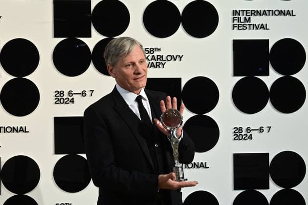 American actor Viggo Mortensen received the President s Award during the opening ceremony of the 58th Karlovy Vary International Film Festival was held on June 28, 2024, in Karlovy Vary, Czech Republic. (CTKxPhoto SlavomirxKubes) CTKPhotoP2024062808377  CTKPhotoP2024062808377