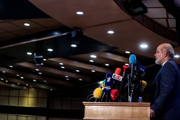 Mohsen Eslami, the spokesman of the country s election headquarters, announced the latest results of the 14th presidential term in a press conference with the media. Ahmad Vahidi, the minister of the country, also announced the end of the first round of the 14th presidential term at a press conference this Saturday afternoon. Based on the final results Masoud pezeshkian and Saeed Jalili will compete in the second round with the most votes. Tehran Iran Copyright: xMohsenxRezaeix A03I8794