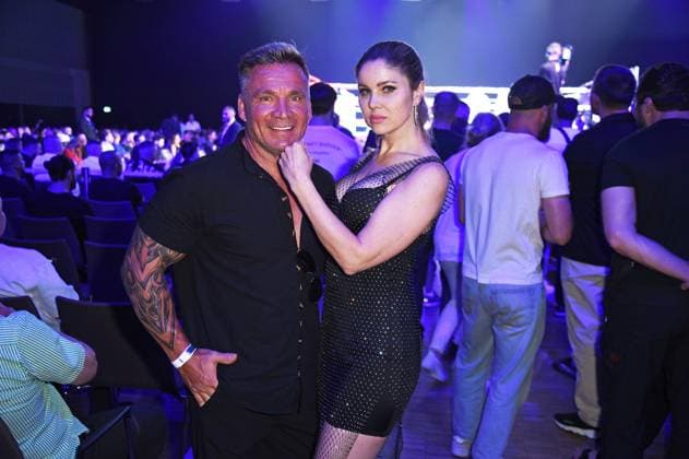 Peter Klein, Yvonne Woelke - HUCK IS BACK Fight Night incl. ERIC SINDERMANN VS JÖRG HANSEN VIP MATCH im ECC Estrel Hotel in Berlin am 29.06.2024 *** Peter Klein, Yvonne Woelke HUCK IS BACK Fight Night incl ERIC SINDERMANN VS JÖRG HANSEN VIP MATCH at the ECC Estrel Hotel in Berlin on 29 06 2024