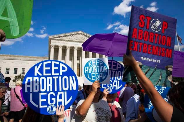 Abortion Rights Activists Protest Washington DC Abortion rights and anti-abortion rights activists are protesting in front of the US Supreme Court in Washington, DC on June 24, 2024. This demonstration marks the second anniversary of the court s Dobbs v. Jackson Women s Health Organization ruling, which reversed federal protections for access to abortions. Washington DC United States Copyright: xAashishxKiphayetx