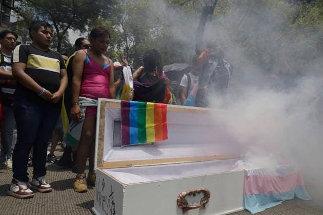 Anti-pride March In Mexico City Members of the dissident bloc are marching with a coffin from the Angel of Independence to the Congress of Mexico City, Mexico, on June 24, 2023, against the LGBTTTIQA+ Pride March, rejecting the capitalization of this commemoration and false alliance discourse through companies and media via advertising and marketing campaigns, leaving aside the real cause and the lack of struggle to eradicate discrimination, racism, classism, homophobia, transphobia, and violence in all its forms that they are facing on a daily basis. Mexico City Mexico City Mexico Copyright: xGerardoxVieyrax originalFilename: vieyra-notitle240629_npVc7.jpg