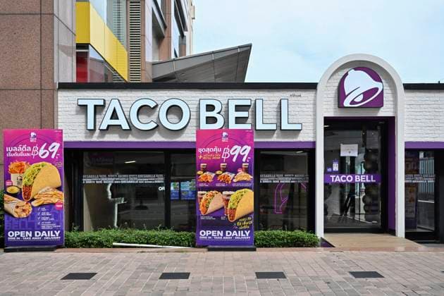 Eingang Taco Bell Imbiss, 22.06.2024 *** Entrance Taco Bell snack bar, 22 06 2024 