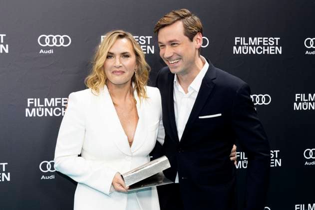 Kate Winslet und David Kross bei der Premiere des Kinofilms Die Fotografin Lee und der Verleihung des Cinemerit Awards auf dem 41. Filmfest München 2024 im Deutschen Theater. München, 02.07.2024