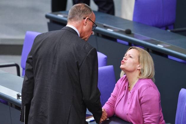 Berlin, Deutschland, 03.07.2024: Deutscher Bundestag: 180. Bundestagssitzung: CDU-Chef Friedrich Merz und Bundesministerin des Innern und für Heimat Nancy Faeser (SPD) *** Berlin, Germany, 03 07 2024 German Bundestag 180 Bundestag session CDU leader Friedrich Merz and Federal Minister of the Interior and for Homeland Nancy Faeser SPD Copyright: xdtsxNachrichtenagenturx dts_43109