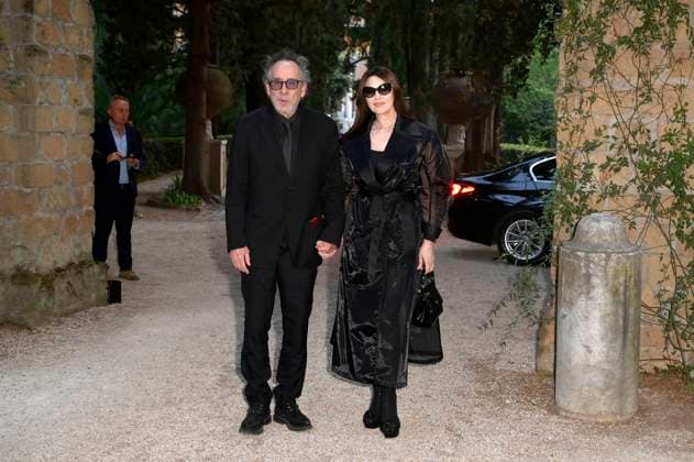 Tim Burton mit Partnerin Monica Bellucci bei der 64. Verleihung der Globi d Oro 2024 in der Accademia Tedesca di Roma Villa Massimo. Rom, 03.07.2024