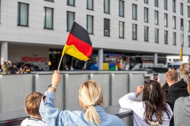 Ankunft der deutschen Fußballnationalmannschaft am Mövenpick Hotel am stuttgarter Flughafen. Copyright: xSimonxAdomatx