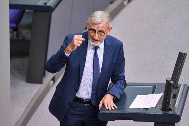 Berlin, Deutschland, 03.07.2024: Deutscher Bundestag: 180. Bundestagssitzung: Armin Schuster, CDU, Innenminister von Sachsen Copyright: xdtsxNachrichtenagenturx dts_43152