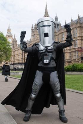 London Mayoral Candidate Count Binface Campaigns in College Green, London London Mayoral candidate Count Binface poses for photos as he campaigns in College Green, London, England, UK on Thursday 25 April, 2024.,  Copyright: xJustinxNgx xAvalonx 0867847361