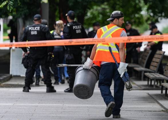 July 5, 2024, Montreal, Pq, CANADA: City workers arrive to dismantle tents after police cleared a pro-Palestinian protest encampment in Victoria Square in Montreal, Friday, July 5, 2024. Montreal CANADA  - ZUMAc35_ 20240705_zaf_c35_029 Copyright: xChristinnexMuschix