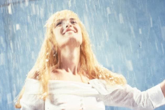 Edward Scissorhands (1990) - filmstill Winona Ryder Edward Scissorhands (1990) - - - EDITORIAL USE ONLY Copyright: xCAP RFSx
