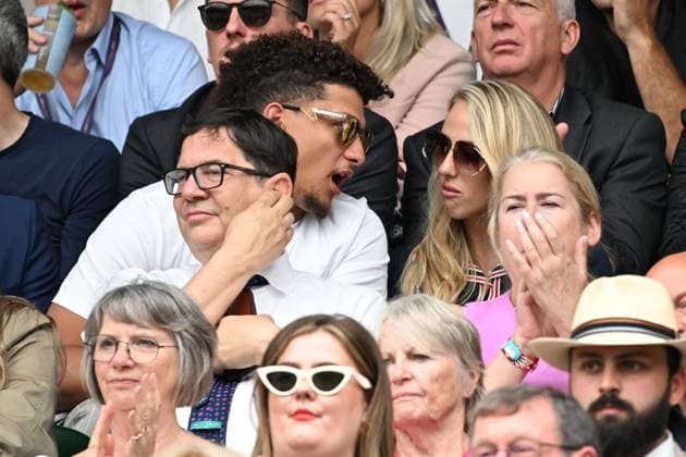 American football quarterback Patrick Lavon Mahomes and wife Brittany Mahomes watch centre court tennis on the fifth day of the Wimbledon tennis championships held at the All England Lawn Tennis & Croquet Club Featuring: Patrick Lavon Mahomes, Brittany Mahomes Where: London, United Kingdom When: 05 Jul 2024 Credit: Ray Tang Cover Images **STRICTLY EDITORIAL USE ONLY** EDITORIAL USE ONLY. NOT FOR USE BY NEWSPAPERS BASED IN THE UK. Copyright: xx coverimg53923288