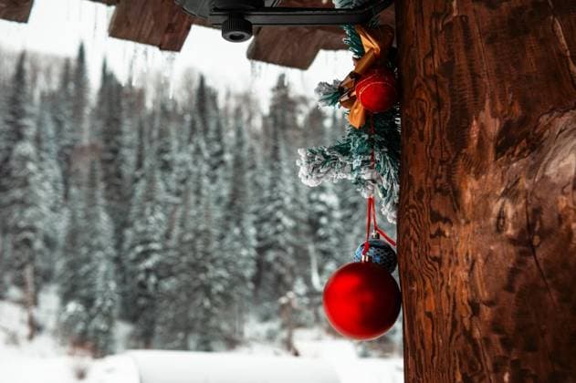 Ready for New year in village house in the forest. Ready for New year ,model released, Symbolfoto