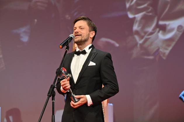 Director and actor Jiri Madl receives the Pravo Audience Award for the film Waves at the closing awards ceremony of the 58th Karlovy Vary International Film Festival, in Karlovy Vary, Czech Republic, on July 6, 2024. (CTKxPhoto OndrejxHajek) CTKPhotoP2024070604782  CTKPhotoP2024070604782