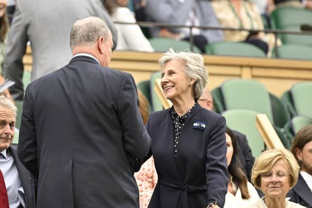 Tennis Wimbledon 2024 England Birgitte, Duchess of Gloucester greeted by HSH Prince Albert II of Monaco in the Royal Box Tennis Wimbledon 2024 England 08 07 2024 ChrysleneCaillaud Panoramic 