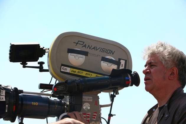 Los abrazos rotos (Broken Embraces) - filmstill PEDRO ALMODOVAR (DIRECTOR) on the set of Los abrazos rotos (Broken Embraces) EDITORIAL USE ONLY Copyright: xCAP PLFx